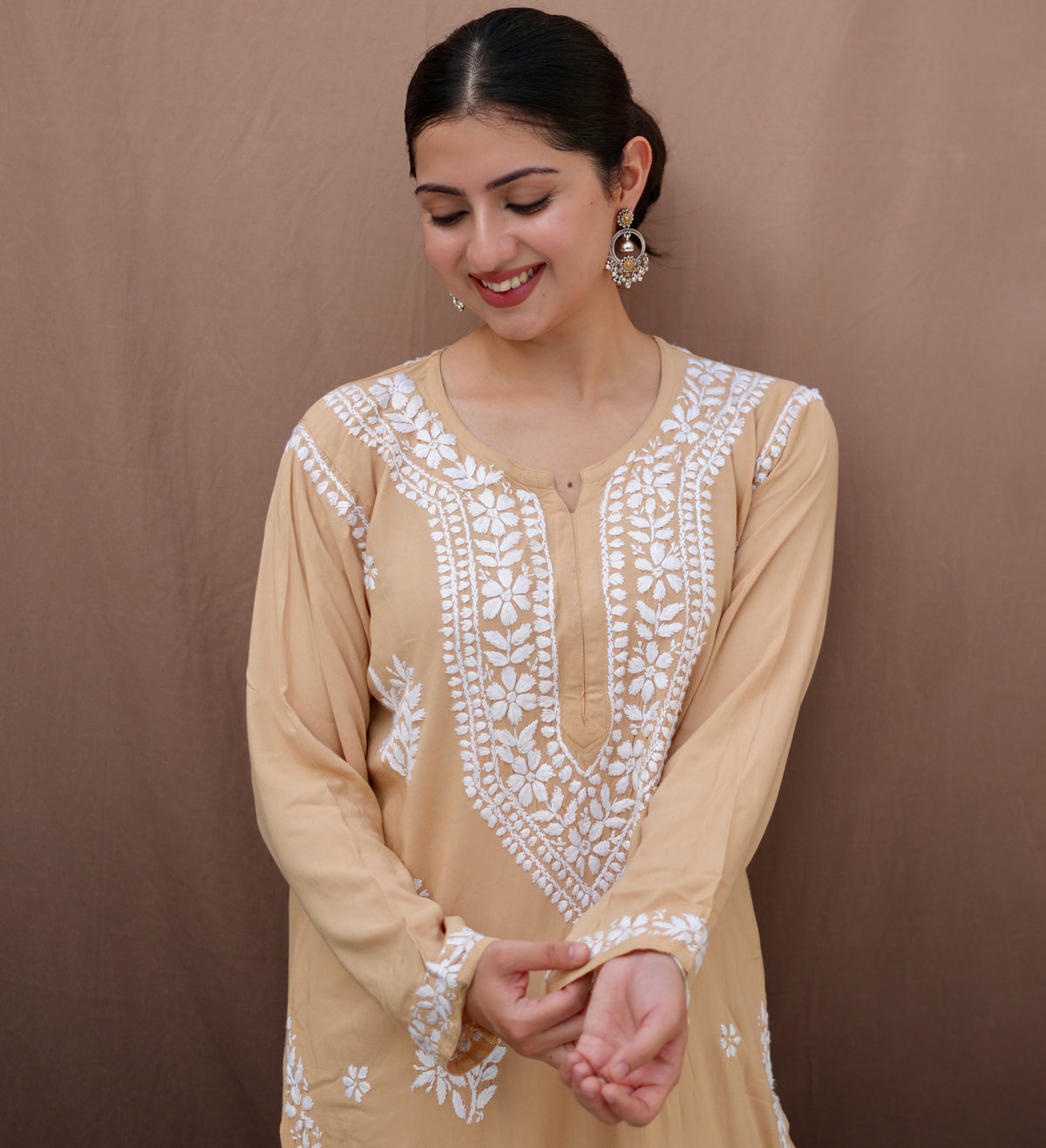 Desert Noor | Lucknowi Chikankari Kurta Set