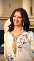 Rangrez Pakistani Kurta Set