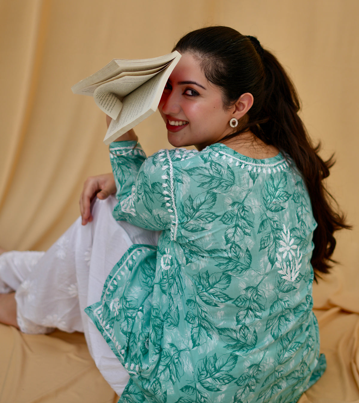 Aqua Noor | Lucknowi Chikankari Kurta
