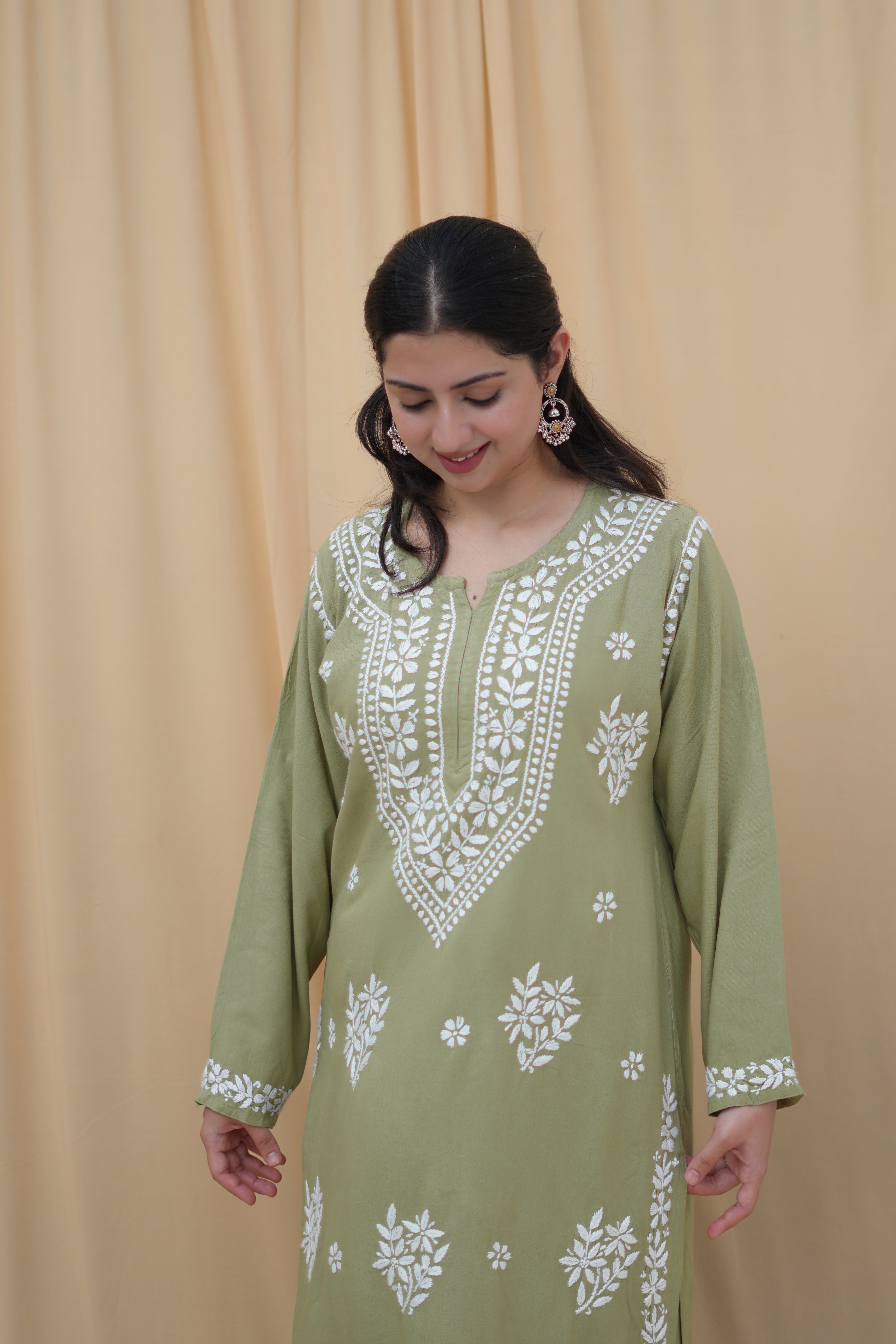 Olive Noor | Lucknowi Chikankari Kurta Set